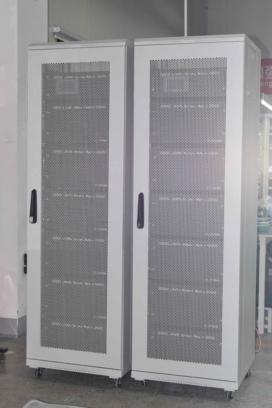 Batteriekraft 20-100 KWh Stromversorgungskammer mit Hochspannung